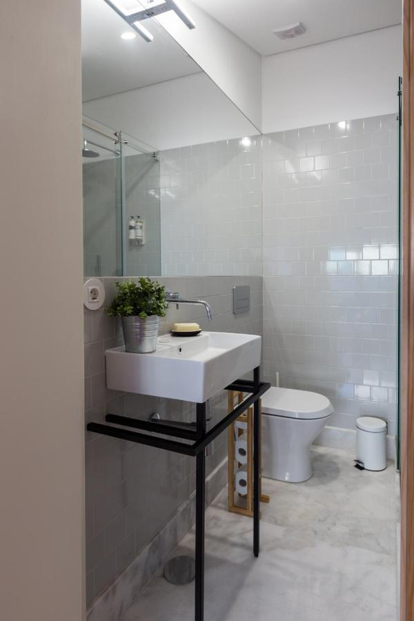 Beautiful Loft Downtown Porto Apartment ภายนอก รูปภาพ